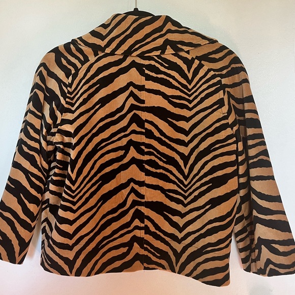 Tiger print jacket - Picture 2 of 3